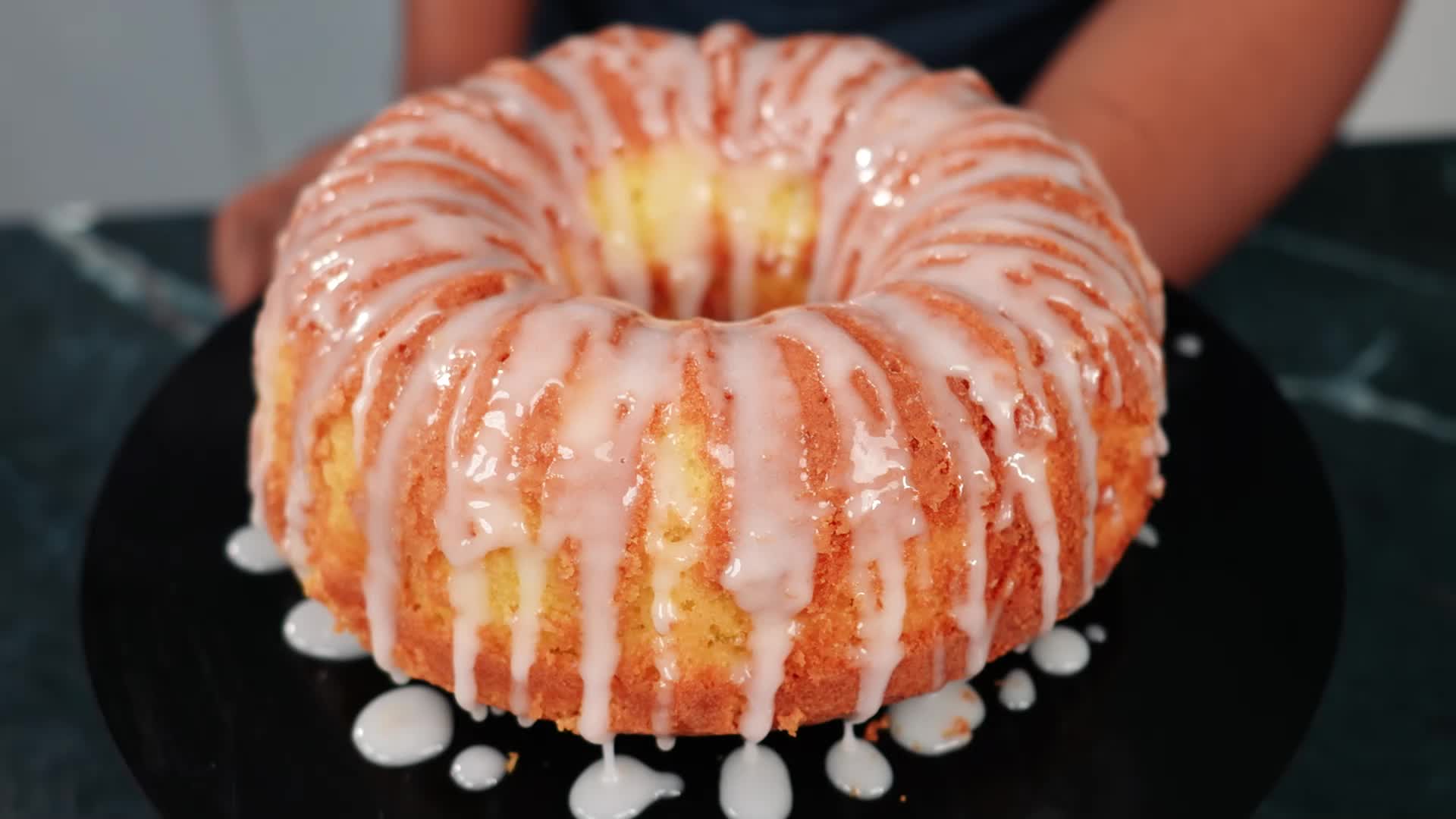 Lemon Drizzle Cake