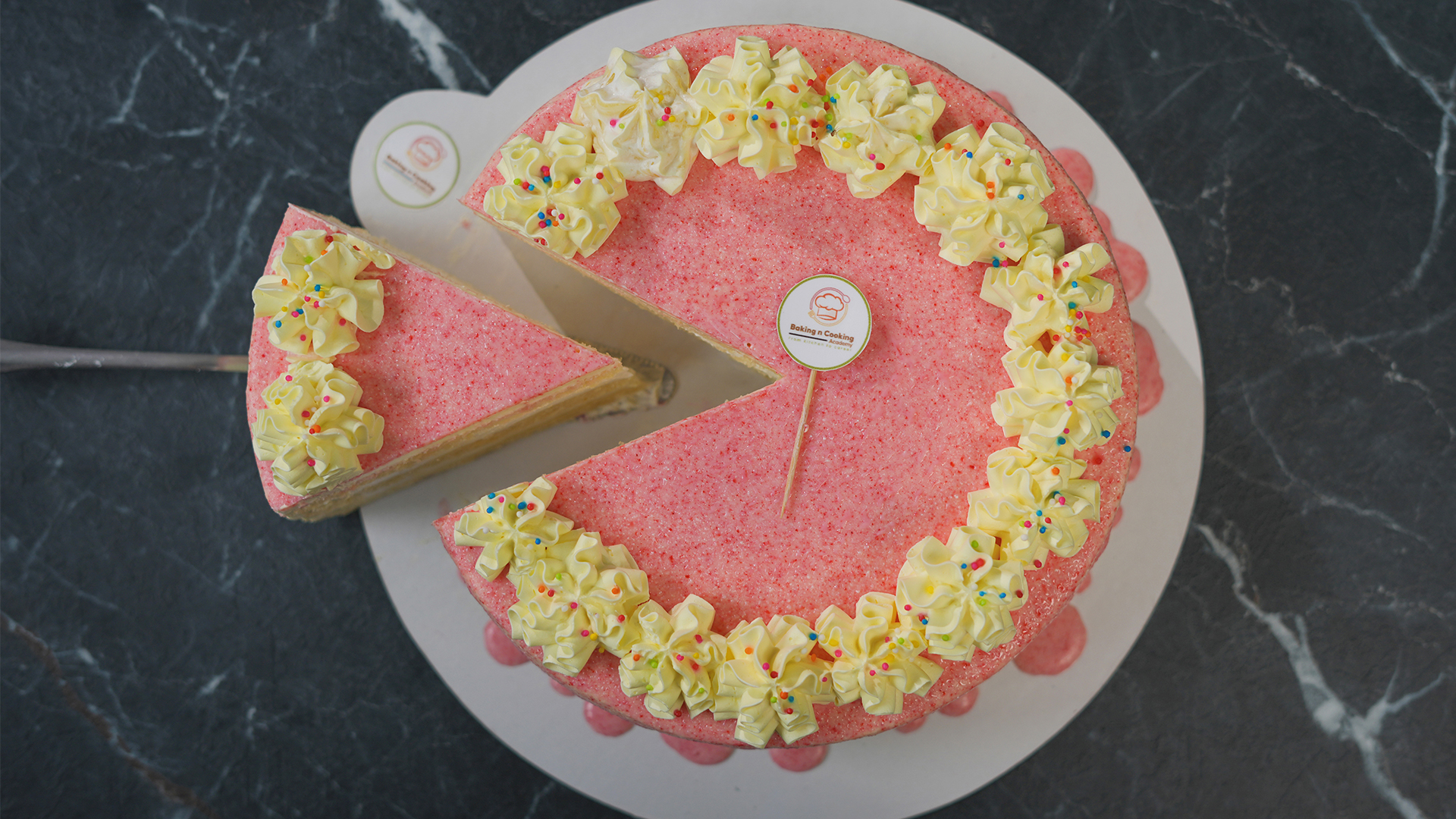 Premium Vanilla Cake 03