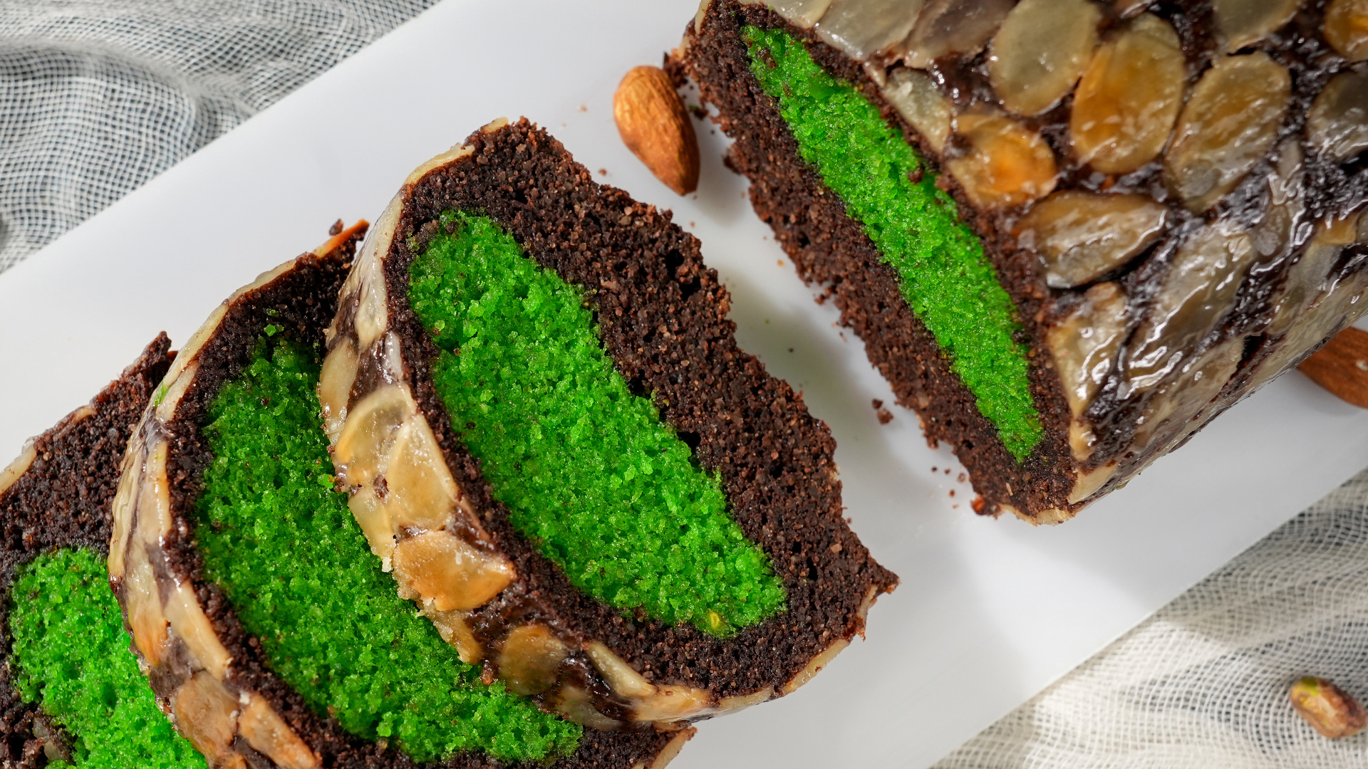 Chocolate and Pistachio Melting Cake Part 02