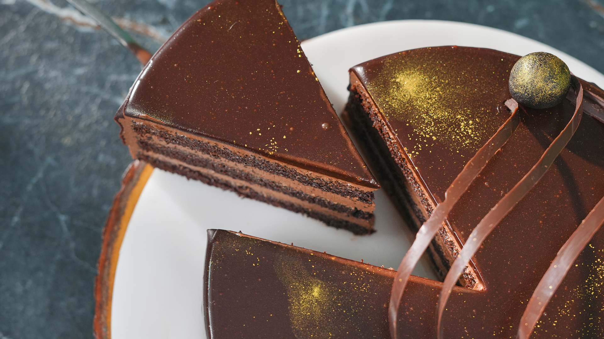 Dark Chocolate Moist Cake with Chocolate Butter Cream Part 03